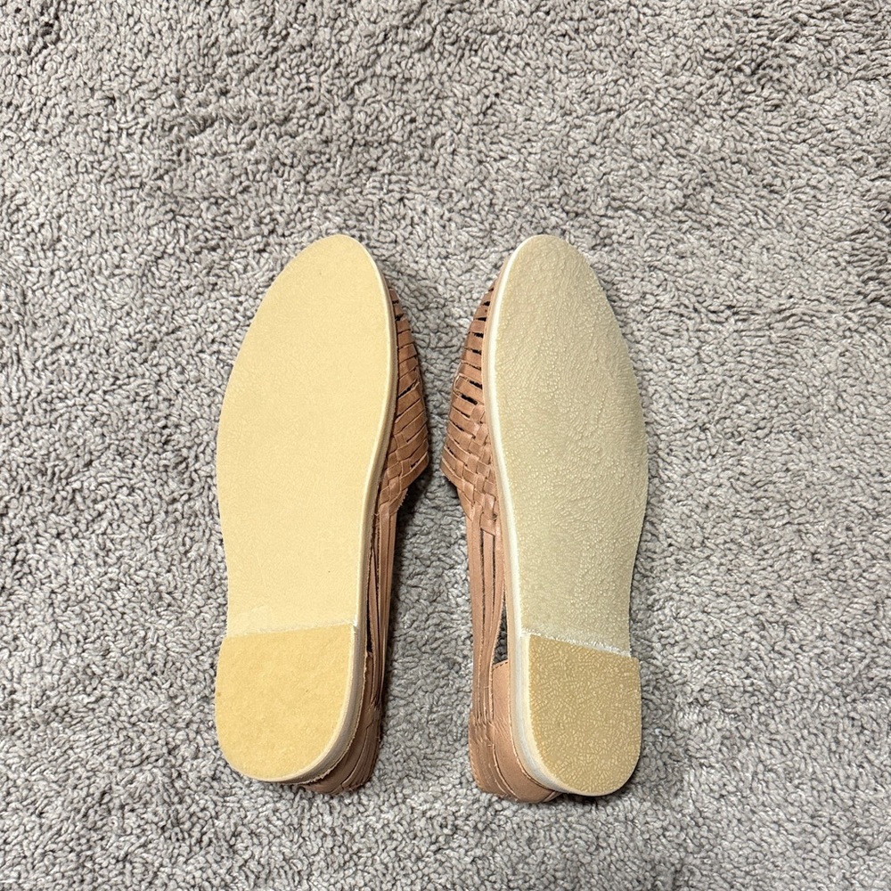 Women's Huarache Sandals - Picture 2 of 2